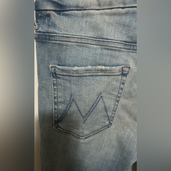 Mother, “29, high-waisted Looker ankle fray jeans at their best. Ironed. - Picture 7 of 10